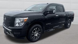 2021 Nissan Titan SV
