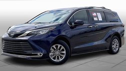 2022 Toyota Sienna XLE