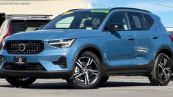 2024 Volvo XC40 XC40 Core, B5 AWD Gas (mild hybrid), Gasoline, Dark