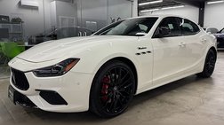2022 Maserati Ghibli Modena Q4