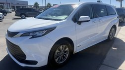 2021 Toyota Sienna LE 8-Passenger