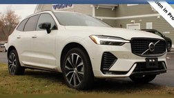 2025 Volvo XC60 B5 Plus Dark Theme