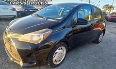 2017 Toyota Yaris LE 5-Door AT
