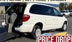 2005 Chrysler Town and Country LX