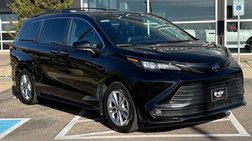 2022 Toyota Sienna Woodland Edition