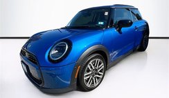 2025 MINI Hardtop Signature Trim 2-door Hatchback
