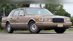 1991 Lincoln Town Car Base
