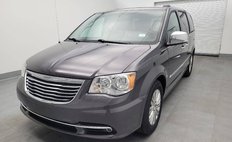 2016 Chrysler Town and Country Limited