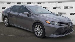 2019 Toyota Camry LE Auto (Natl)