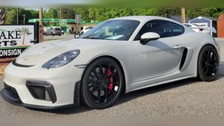 2022 Porsche 718 Cayman GT4