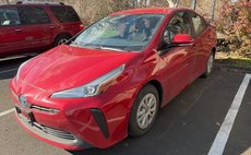 2020 Toyota Prius LE