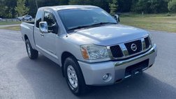 2005 Nissan Titan SE