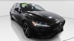 2024 Volvo S60 B5 Core Dark Theme