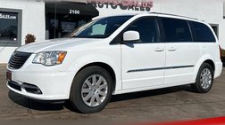 2016 Chrysler Town and Country Touring