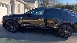 2024 Cadillac LYRIQ Sport 3