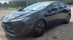 2025 Toyota Prius LE