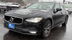 2017 Volvo S90 T6 Momentum