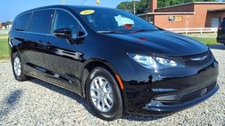 2025 Chrysler Voyager LX