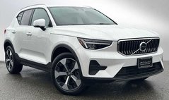 2025 Volvo XC40 B5 Core Bright Theme