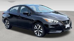 2022 Nissan Versa SR