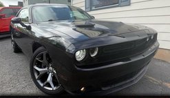 2017 Dodge Challenger SXT Plus
