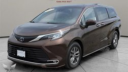 2022 Toyota Sienna XLE 7-Passenger