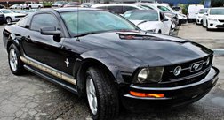 2007 Ford Mustang Deluxe