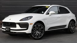 2025 Porsche Macan T
