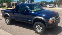 2003 Chevrolet S-10 LS