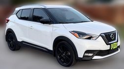 2020 Nissan Kicks SR