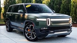 2024 Rivian R1S Adventure