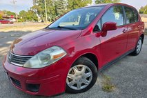 2009 Nissan Versa 1.8 S