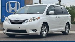 2016 Toyota Sienna XLE 7-Passenger Auto Access Seat
