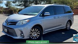 2018 Toyota Sienna XLE Premium 8-Passenger