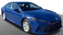 2025 Toyota Camry LE FWD