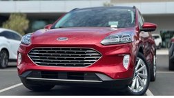 2022 Ford Escape Hybrid Titanium