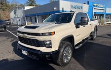 2026 Chevrolet Silverado 2500HD Custom