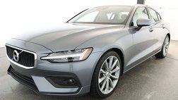 2021 Volvo S60 T5 Momentum