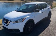 2020 Nissan Kicks S