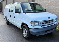 2003 Ford E-Series E-150 Base