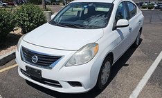 2012 Nissan Versa 1.6 SV
