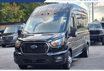 2024 Ford Transit 350 HD XLT