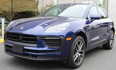 2022 Porsche Macan Base