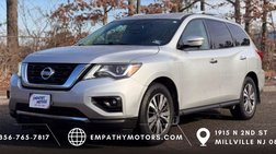 2017 Nissan Pathfinder SL