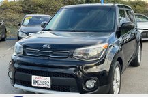 2019 Kia Soul +