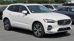 2023 Volvo XC60 B5 Ultimate Bright Theme