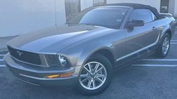 2005 Ford Mustang Deluxe