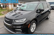 2022 Chrysler Pacifica Touring