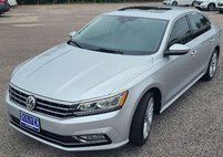 2017 Volkswagen Passat 1.8T SEL Premium