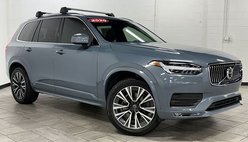 2020 Volvo XC90 T6 Momentum 6-Passenger